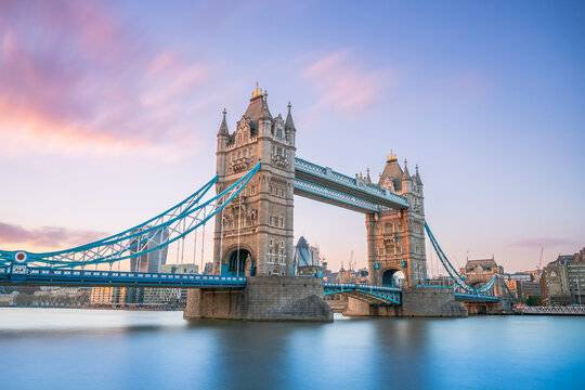 UK Work Visa consultant