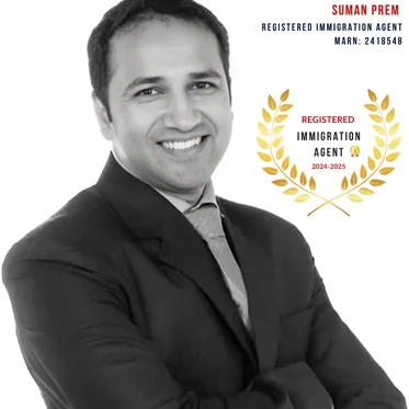 Registered Australian migration agents at GIEC GLOBAL assisting with visa applications